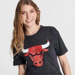 Women's Mitchell And Ness Chicago Bulls NBA Moment T-Shirt Black - 22169CBU BLK -Fashion General Store 22169CBU BLK M4