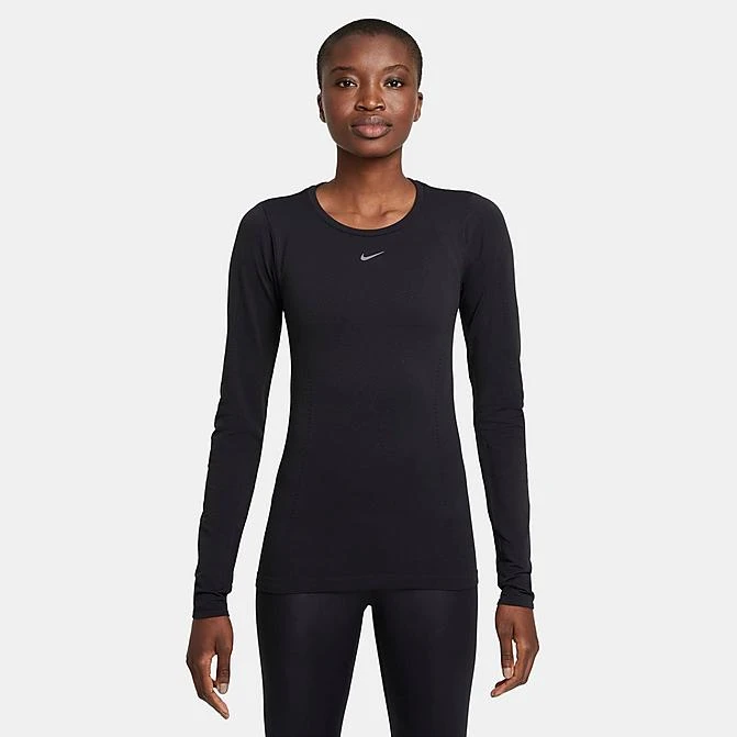 Women's Nike Dri-FIT ADV Aura Long-Sleeve T-Shirt Black/Reflective Silver - DD0593 010 3 Women's Nike Dri-FIT ADV Aura Long-Sleeve T-Shirt Black/Reflective Silver - DD0593 010