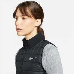Women's Nike Therma-FIT Synthetic Fill Full-Zip Vest Black/Reflective Silver - DD6084 010 10 Women's Nike Therma-FIT Synthetic Fill Full-Zip Vest Black/Reflective Silver - DD6084 010 -Fashion General Store DD6084 010 M4