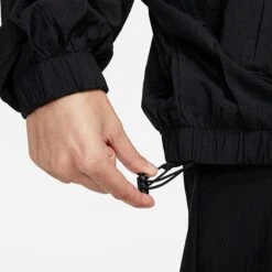 Women's Nike Sportswear Essential Windrunner Woven Jacket Black/Black/White - DM6185 010 -Fashion General Store DM6185 010 M5