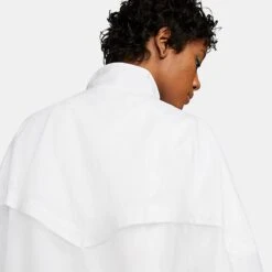 Women's Nike Sportswear Essential Windrunner Woven Jacket White/White/Black - DM6185 100 12 Women's Nike Sportswear Essential Windrunner Woven Jacket White/White/Black - DM6185 100 -Fashion General Store DM6185 100 M5