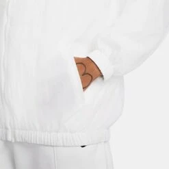 Women's Nike Sportswear Essential Windrunner Woven Jacket White/White/Black - DM6185 100 13 Women's Nike Sportswear Essential Windrunner Woven Jacket White/White/Black - DM6185 100 -Fashion General Store DM6185 100 M6