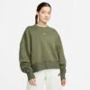 Women's Nike Sportswear Phoenix Fleece Oversized Crewneck Sweatshirt Medium Olive/Sail - DQ5761 222 -Fashion General Store DQ5761 222 M1