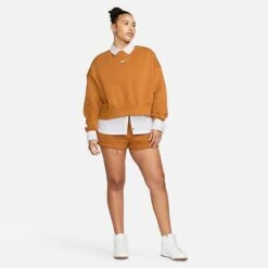 Women's Nike Sportswear Phoenix Fleece Oversized Crewneck Sweatshirt Desert Ochre/Sail - DQ5761 754 -Fashion General Store DQ5761 754 M2