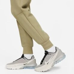 Women's Nike Sportswear Tech Fleece Jogger Pants Neutral Olive/Black - FB8330 276 -Fashion General Store FB8330 276 M4