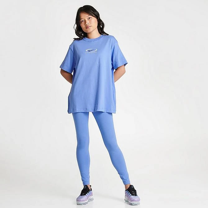 Women's Nike Sportswear Swoosh Life Graphic T-Shirt Polar Ice - FN7722 450 4 Women's Nike Sportswear Swoosh Life Graphic T-Shirt Polar Ice - FN7722 450 - Image 2