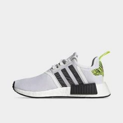 Women's Adidas Originals NMD_R1 Casual Shoes (Wide Width) - IE9624 100
