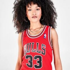 Women's Mitchell & Ness Chicago Bulls NBA Scottie Pippen Hardwood Classics 1997-98 Swingman Jersey Red - JEL18120 RED 12 Women's Mitchell & Ness Chicago Bulls NBA Scottie Pippen Hardwood Classics 1997-98 Swingman Jersey Red - JEL18120 RED -Fashion General Store JEL18120 RED M5
